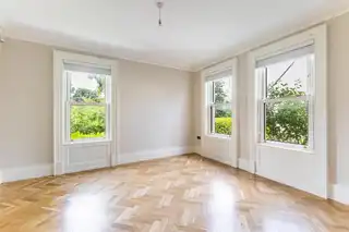 110 Shore RoadImage 22