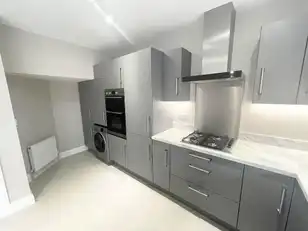 58C Shaftesbury RoadImage 5