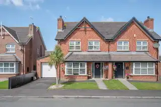 Image 1 for 10 Ardvanagh Court