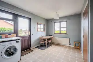 8 Erindee GardensImage 9