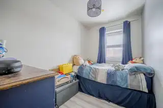 112 Regency ParkImage 16