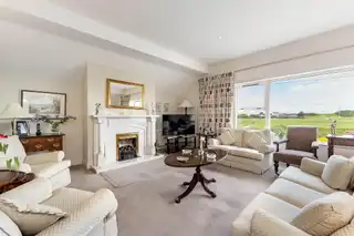 152 Main RoadImage 16