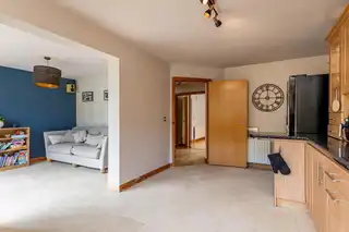 21 Cove AvenueImage 11