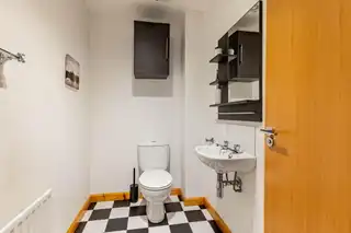 21 Cove AvenueImage 13