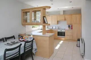 32B Quarter RoadImage 28