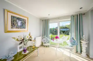 2 Leslie Hill CrescentImage 7