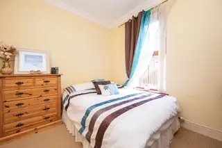 67A Warren RoadImage 11
