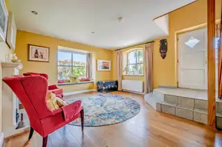 10 Stockbridge RoadImage 7