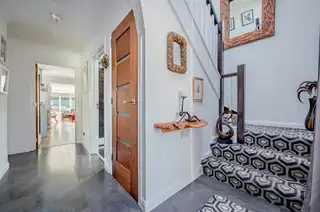 3 Regency ParkImage 3