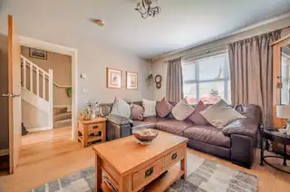 7 Cotswold GardensImage 5