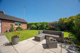 7 Cotswold GardensImage 23