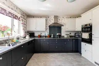24 Aldergrange ParkImage 9