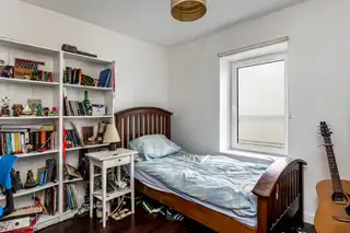9 BroadwayImage 19