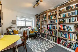 9 BroadwayImage 9