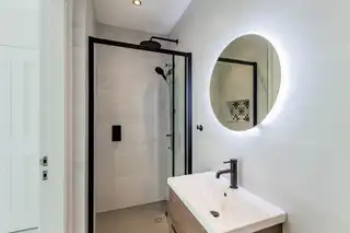 110 Shore RoadImage 33