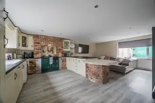 35 Main RoadImage 11