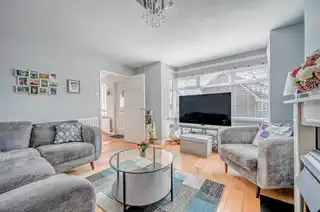 1 Woodford GrangeImage 6