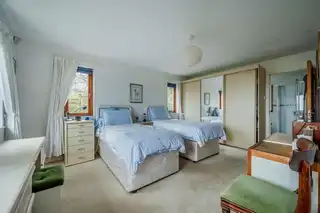 5 Plas MerdynImage 20