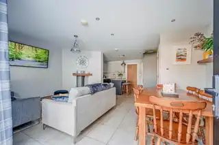 5 Village BrowImage 7