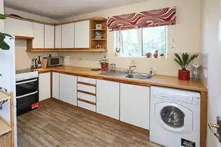 3 O'neills PlaceImage 8