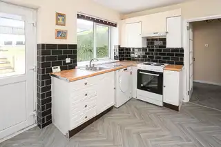 18 Oakley AvenueImage 9