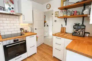 10 Wood EndImage 13