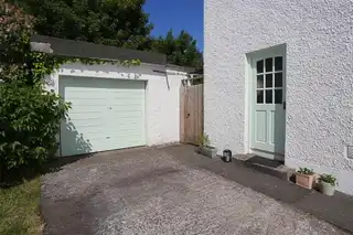 10 Wood EndImage 25