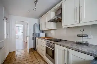 57 Downshire RoadImage 8