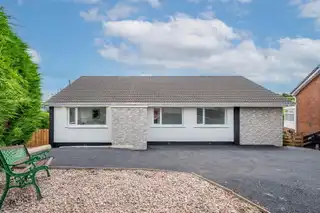 Image 1 for 16 Ferndene Road