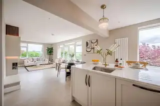 16 Ferndene RoadImage 8