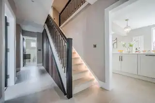 16 Ferndene RoadImage 5