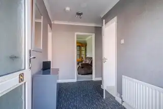8 Innisfayle ParkImage 3