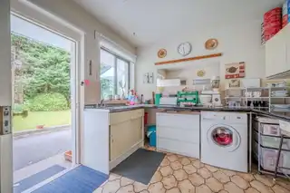12A Circular Road WestImage 15