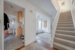 8 Croft RoadImage 15