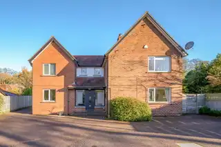 Image 1 for 8 Croft Road
