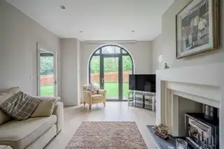 11 Cultra Station RoadImage 3