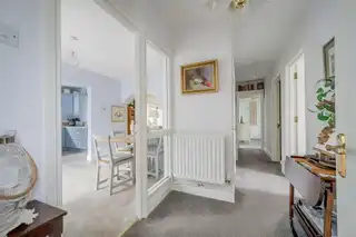 Apt 4 Wood LodgeImage 5