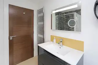 Apt 4Image 18