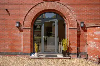 11 Cultra Station RoadImage 2