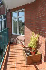 3 O'neills PlaceImage 22