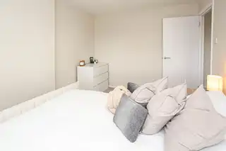 13 Cedar GroveImage 16