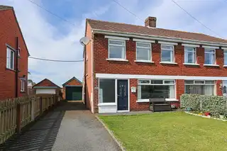 Image 1 for 5 Church Crescent