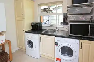 24 Walmer GroveImage 17