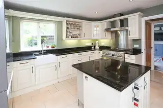 24 Walmer GroveImage 10
