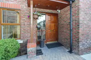 24 Walmer GroveImage 2