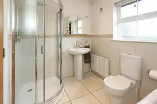 24 Walmer GroveImage 34