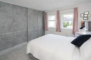 24 Walmer GroveImage 22