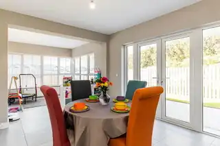 14 Rowanvale CrescentImage 7