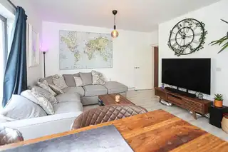 Apt20 5 Faulkner RoadImage 3