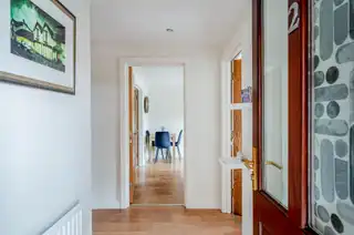 Flat 2 244 Clandeboye RoadImage 4